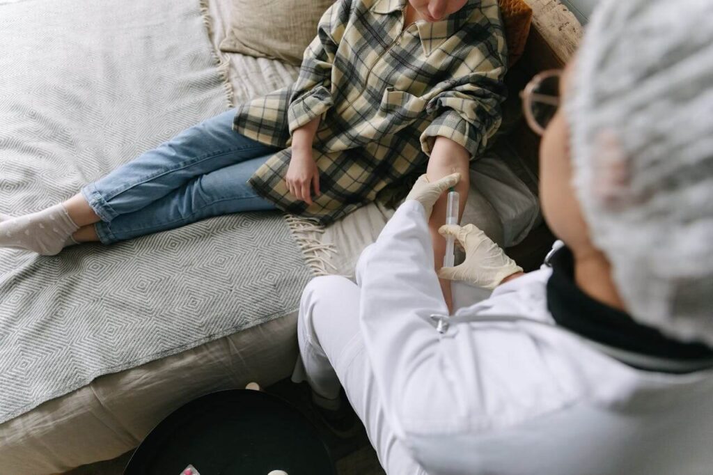 a female under medical supervision at Luxury Rehab