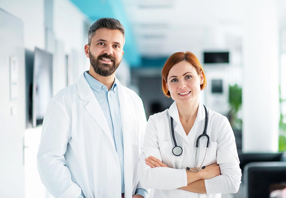 medical doctors at drug and alcohol detox center in corona southern california smiling for camera 