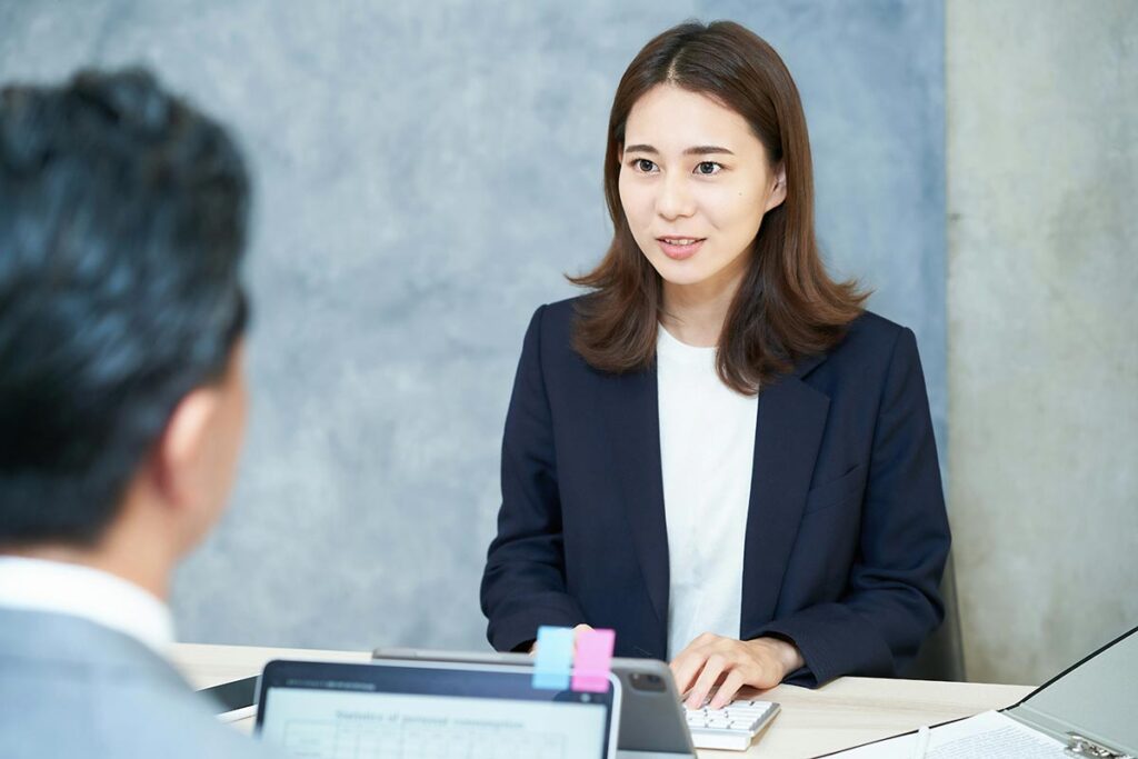 male employee talking to his employer
