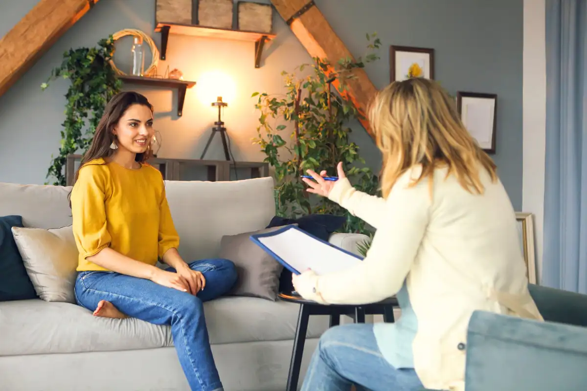 a female client during admission