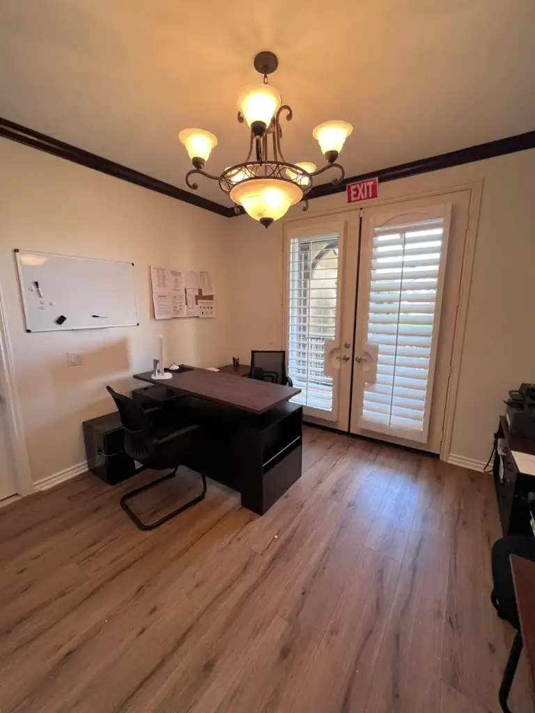 West Coast Detox Cleveland House counseling room