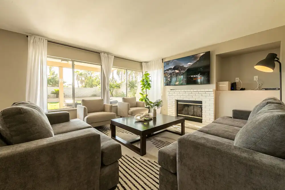 Living room at West Coast Detox