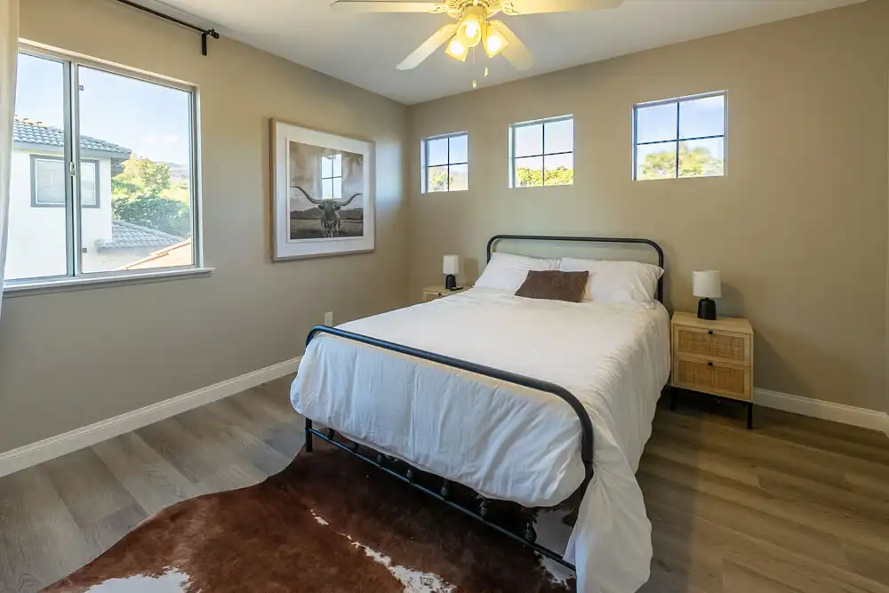 Single bedroom at West Coast Detox